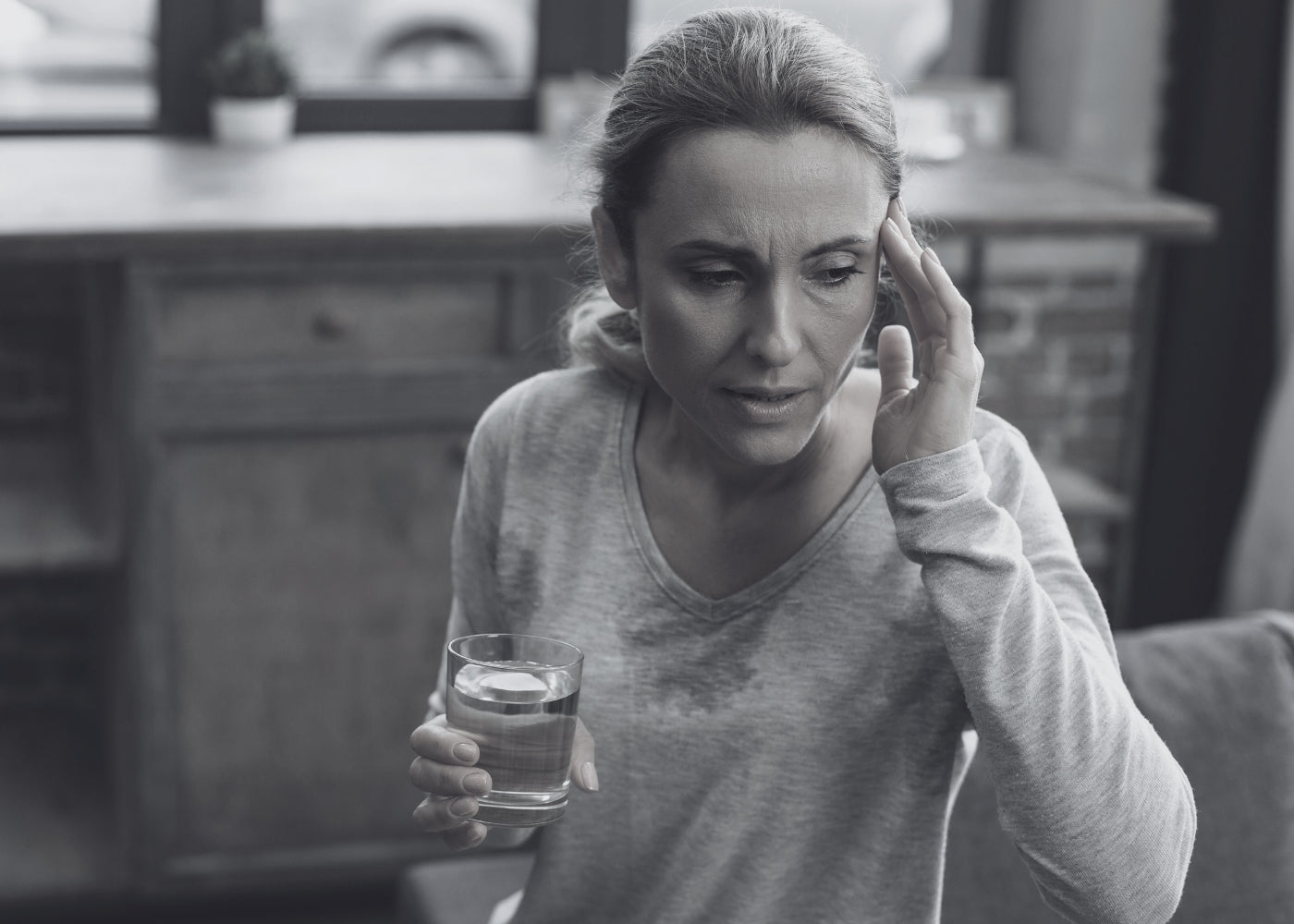 Menopause Brain Fog: Causes, Symptoms, and Natural Relief