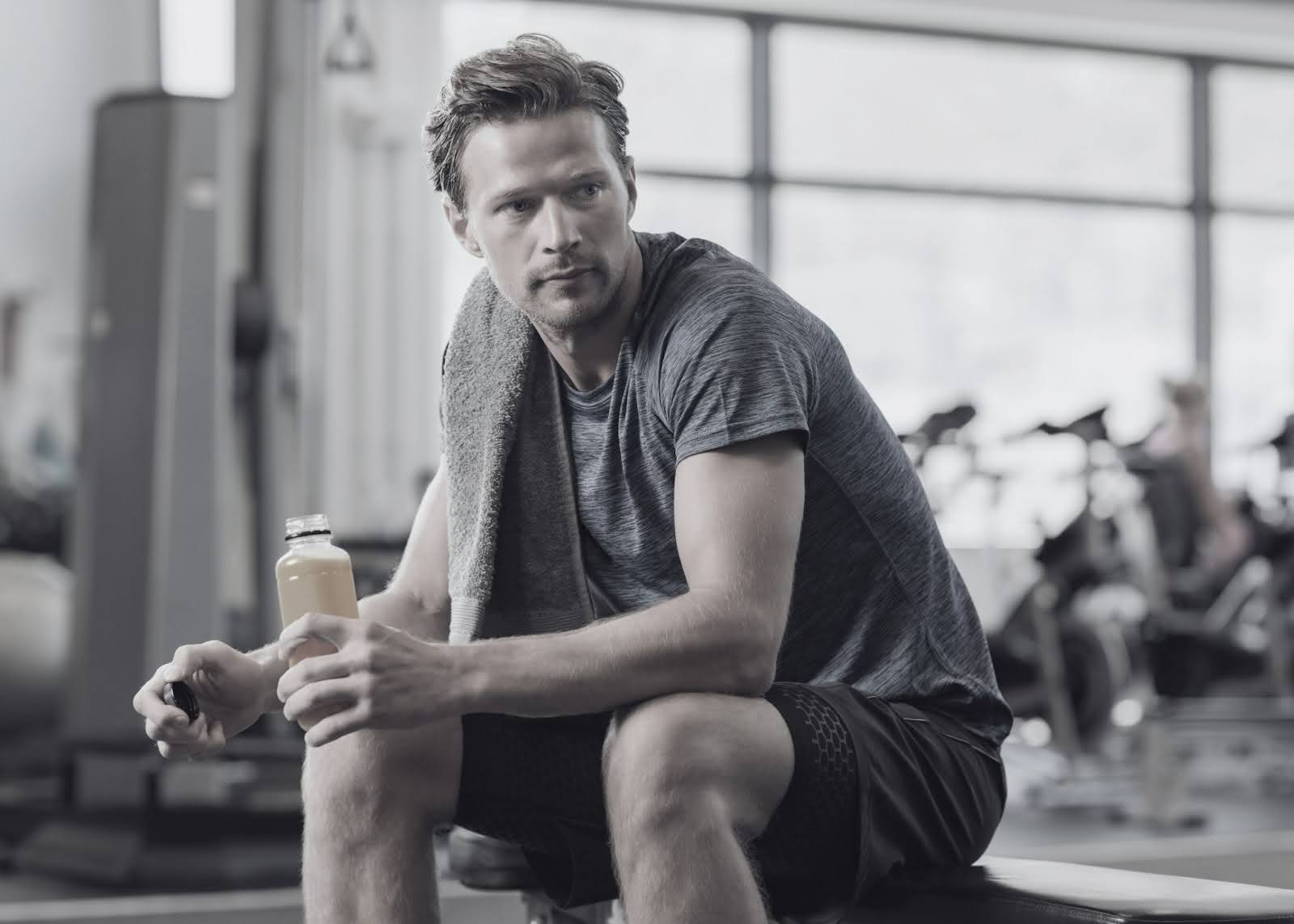Adaptogen Drinks: Benefits, Risks, and How They Work
